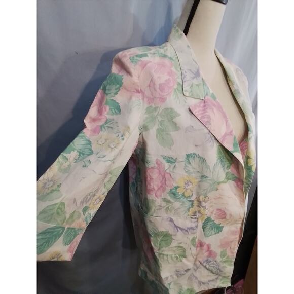 Vintage Floral Blazer Jacket - Picture 2 of 6